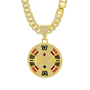 Hip-Hop Strass Poker Chip Anhänger Kubanische Kette Halskette mit Glücksbuchstaben Schmuck.