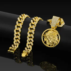 Hip Hop Volledig Iced Out Pave Strass Portret Medaillon Hanger Ketting Zinklegering Goud Zilver Gegalvaniseerd Reliëf Gezicht Cubaanse Schakelketting Sieraden