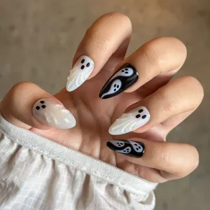 Halloween Ghost Press On Nails Black White Almond Fake Nails With Three Dimensional Design Sweet Cool Custom Artificial Nails For Women
