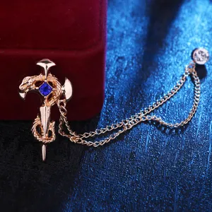 Gotische slang kruis zwaard broche met blauwe kristal en kwast ketting voor pak speld