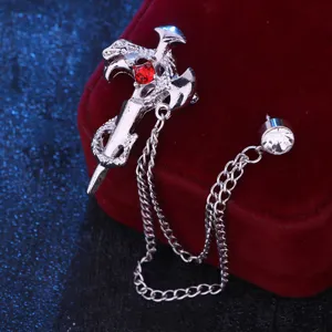 Gotische slang kruis zwaard broche met ketting, retro metalen reversspeld voor dames heren.