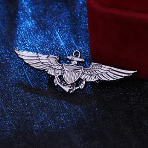 Metal aviation pilot badge brooch, military style anchor wings wing pin for uniform apparel.