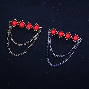 Herren Luxus geometrische quadratische rote Strass Quaste Kette Brosche Anzug Zubehör