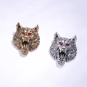 Retro stilvolle Wolf Kopf Brosche Abzeichen mit roten Kristallaugen fur Herren Anzuge.