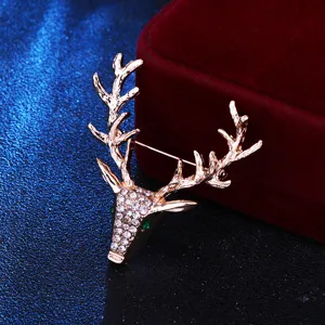 Squisita spilla testa di cervo con strass, spilla alce dorata per dettagli di abbigliamento.