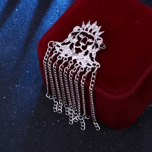 Silberne Löwenkrone Quaste Brosche für Damen und Herren, stilvoller Metall Ketten Anstecker.