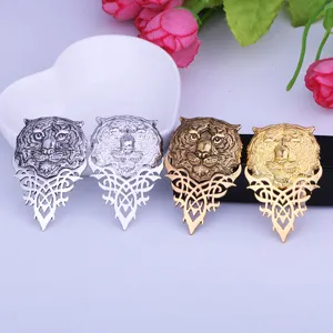 Men tiger head brooch metal lapel pin suit vintage badge accessory fashion gift item