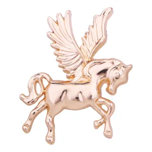 Broche de unicornio alado dorado alfiler de solapa pegaso accesorios traje hombre