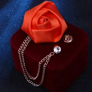 Oranger Stoffrosen Brosche mit doppelter Kette und Strass fuer Damen Anzug und Abendkleid Dekoration