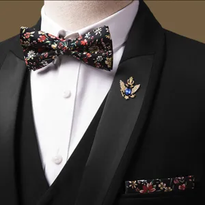 Elegante Doppeladler Strass Brosche Herren Anzug Blumen Fliege Set Modisches Accessoire