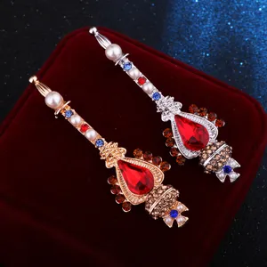 Spilla Bacchetta Magica Croce Corona Barocca Vintage Lega Perla Artificiale Strass Gioielli da Donna Decorazione Festa
