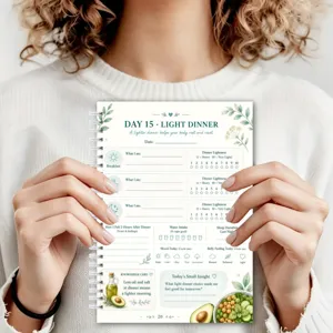 Vista dettagliata del planner dietetico a spirale di 28 pagine e diario delle abitudini.