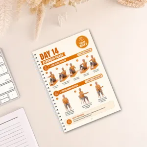 Spiral Fitnessplaner und Trainingstagebuch, detaillierte Innenseiten für tägliches Workout-Tracking.
