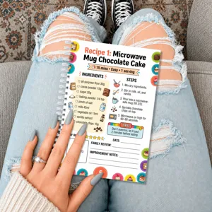 Carnet a spirale de recettes de gateau de tasse au micro-ondes, journal de patisserie facile.