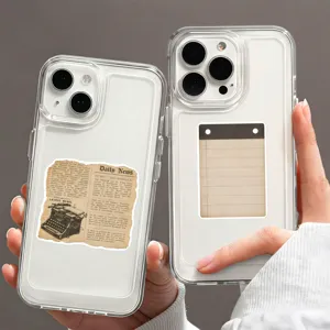 Cover per telefono trasparenti con adesivi retrò di giornale e taccuino vintage elegante.