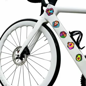 Pack d'autocollants mignons de dessin animé néon autocollants décoratifs pour téléphone vélo