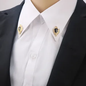 Goldfarbene Schild Kreuz Kragennadeln chic Anzug Hemd Revers Clips Broche Schmuck