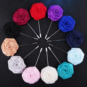 Broche de Boutonnière en Forme de Rose en Tissu Fait Main Broche à Aiguille Longue Accessoires de Costume Broche en Alliage Électroplaqué pour Hommes Femmes Banquet Mariage Marié Bijoux