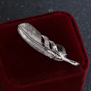 Silver eagle claw feather brooch pin for suit coat chic fashion jewelry accessory