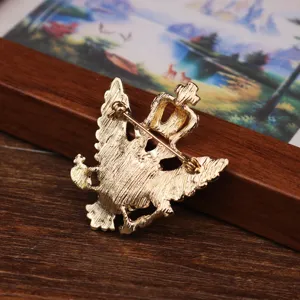 Vintage Doppeladler Krone Brosche Pin für Herren Hemdkragen, stilvolles goldenes Design.