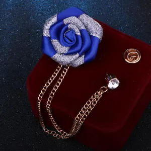 Broche rose en tissu pour homme avec chaine de gland doree pince de costume accessoire de fete