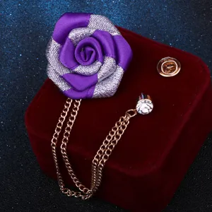 Broche rose en tissu pour homme avec chaine a glands cristal accessoire de costume fete