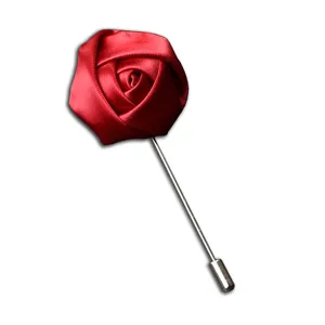 Handgefertigte rote Stoff Rose Anstecknadel Brosche für Herren Anzug Hauptansicht