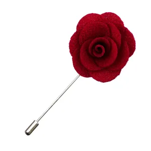 Rote Rosen Anstecknadel Reversnadel fur Herren Anzug, elegante Stoffblume ca 4cm.