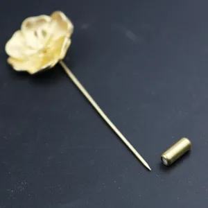 Gold flower lapel pin retro long needle brooch for men and women stylish accessories