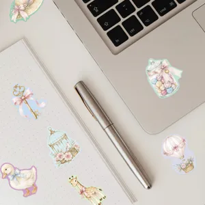 Vintage aquarel sticker set met schattige dieren en planten voor uw dagboek decoratie.