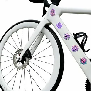 Gothische paarse dieren stickers schedel maan esthetische waterdichte vinyl stickers voor laptop.