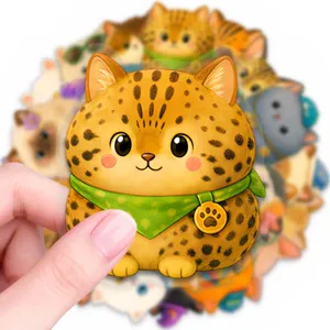 Lot d'autocollants mignons chats ronds, matériau PET étanche, parfait pour tasses et ordinateurs.