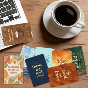 Aquarell tägliche motivierende Affirmationskarten Set mit vielen positiven englischen Zitaten.