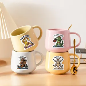 Tasse à café en céramique créative avec de jolies illustrations d'animaux de fitness pour bureau.
