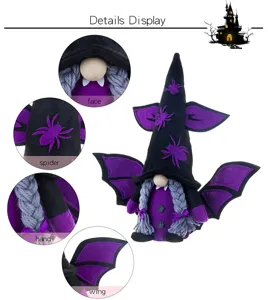 Detailansichten des Halloween Vampir-Gnoms mit Fledermausflügeln und Spinnenstickerei.