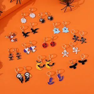 Halloween Ohrring Set Tropföl Kürbis Fledermaus Geist Hexe Schädel Ohrringe für Damen Schmuck.