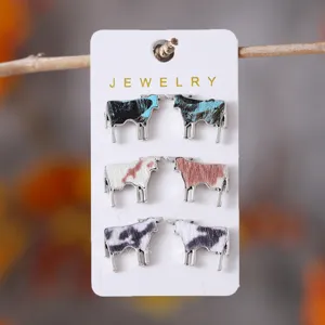Joli ensemble de boucles doreilles vache, bijoux fantaisie animaux en alliage pour femmes.