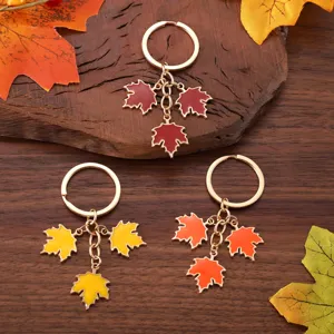 Herbst Ahornblatt Schlüsselanhänger Metall Emaille Tropfen Öl Anhänger Geschenk Damen.