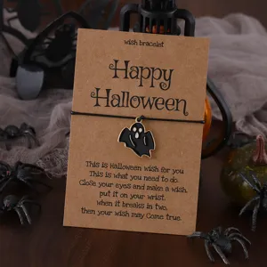 Halloween Geist Wunscharmband mit brauner Kartenverpackung, schwarzer Kordel und Anhänger für Party.