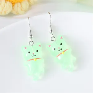 Leuke cartoon kat hars hangende oorbellen voor vrouwen, lichte schattige dierensieraden.
