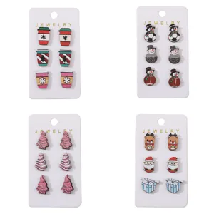Ensemble de boucles d'oreilles clous de Noël tasse de café bonhomme de neige arbre