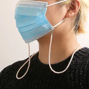 Elegante cadena de mascarilla de perlas y cordón de gafas anticaída para mujeres chic.