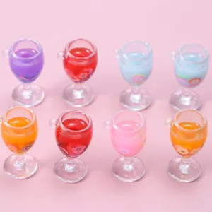 Mini dijes de vaso de cóctel de resina colgantes de bebidas coloridos para hacer joyas DIY
