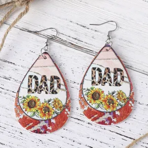 Orecchini a goccia in pelle PU con stampa leopardo DAD e decorazioni di girasole.