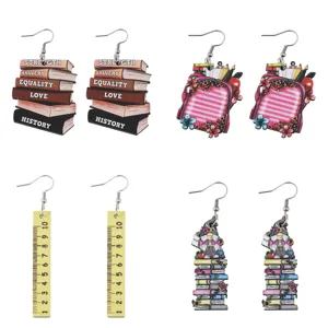 Pendientes colgantes de madera para la vuelta al cole libros mochilas reglas set.