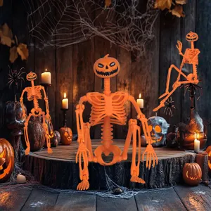 Halloween orangefarbene Kürbis Skelett Gelenkfigur Detailansicht für gruselige Party Deko