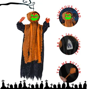 Διακόσμηση κρεμαστού φαντάσματος Halloween με φωτεινό κεφάλι κολοκύθας για τρομακτικό πάρτι.
