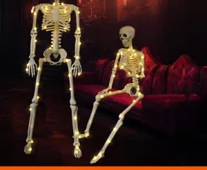 Halloween 90cm beleuchtete Skelett Dekoration mit warmen Lichterketten für Party Deko.