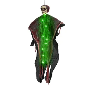 Decoración de fantasma esqueleto colgante luminoso de Halloween con luces LED verdes.