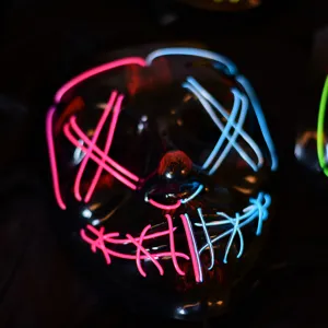 Halloween LED leuchtende Maske, gruselige Neon Party Maske mit bunter Beleuchtung für Kostüme.
